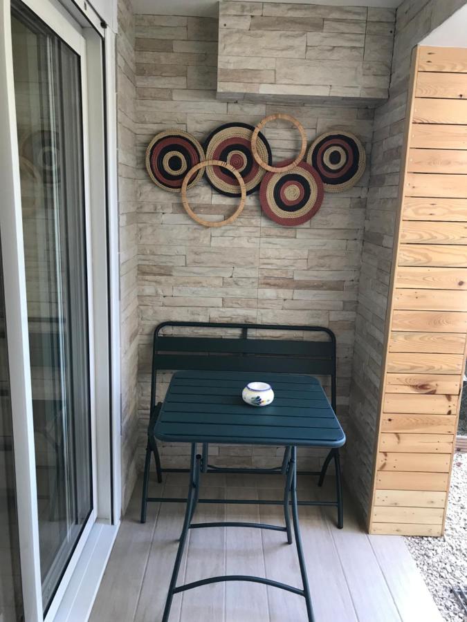 Studio Neuf De 24M² Brive-la-Gaillarde Exterior photo